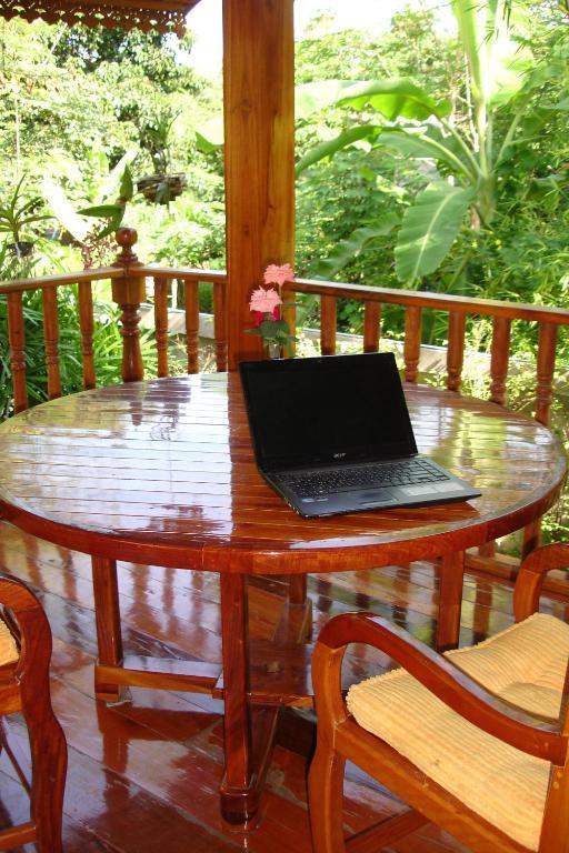 Home Stay Stc Bed And Breakfast Udon Thani Zimmer foto